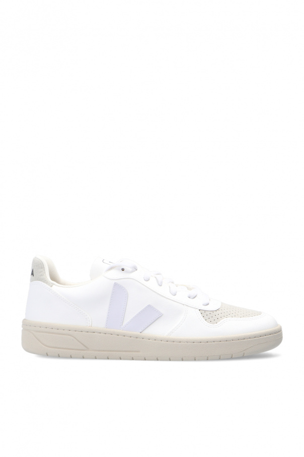 Veja ‘V-10’ sneakers